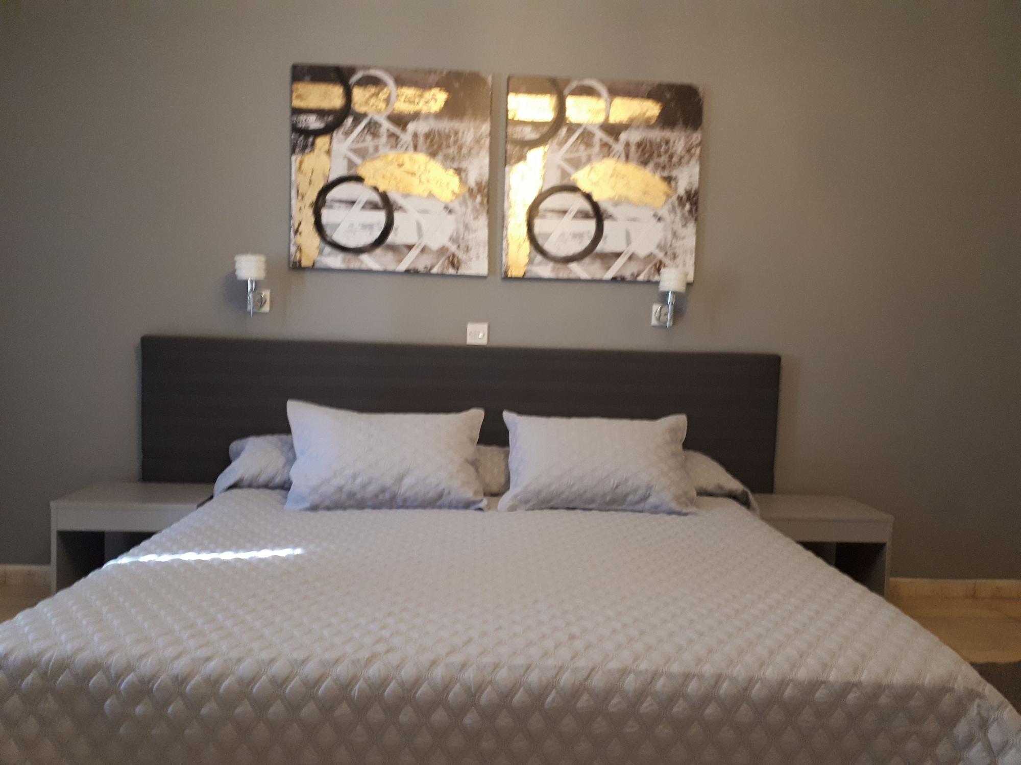 Irenes Tourist Apartments ليماسول المظهر الخارجي الصورة