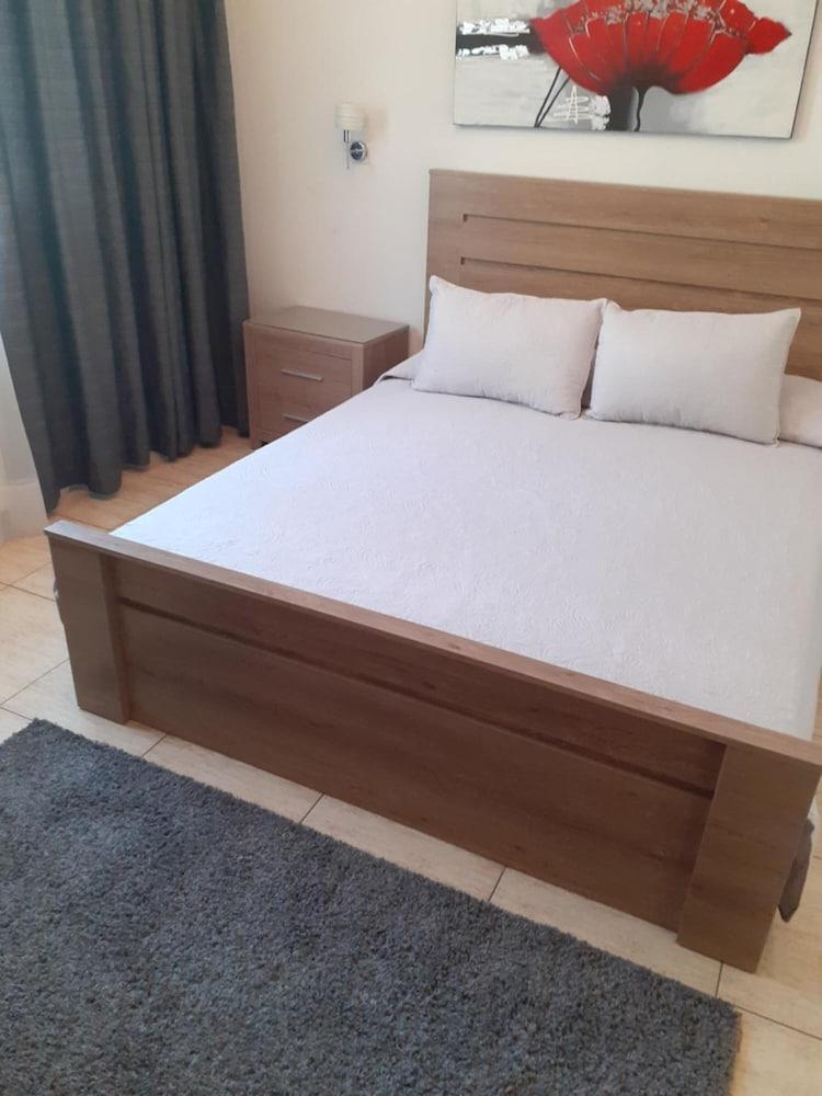 Irenes Tourist Apartments ليماسول المظهر الخارجي الصورة