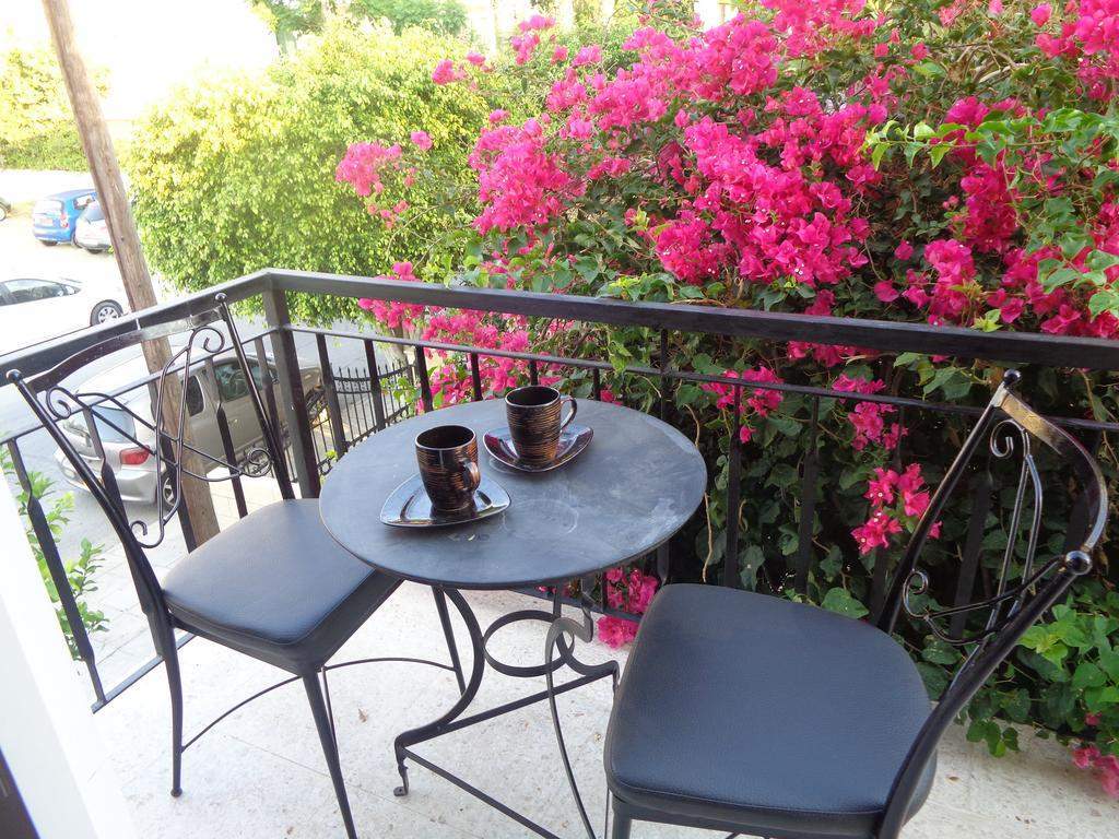 Irenes Tourist Apartments ليماسول المظهر الخارجي الصورة